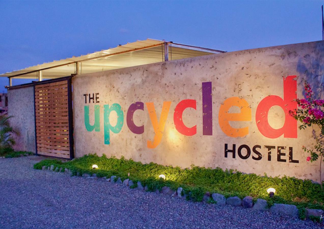 The Upcycled Hostel Huacachina Ica Exterior photo